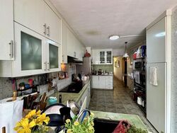 Blk 640 Yishun Street 61 (Yishun), HDB Executive #629352401